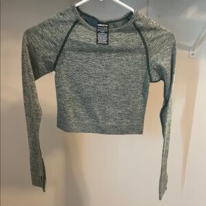 PINK active long sleeve crop top